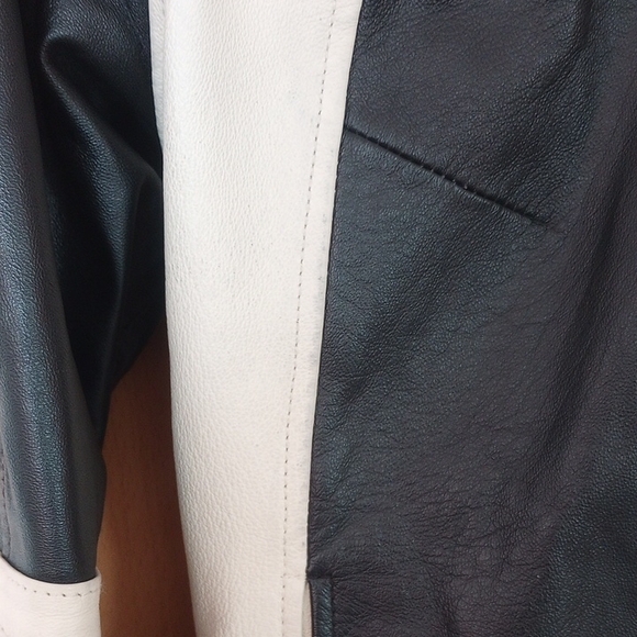 Wilsons Leather Black and Cream 100%  Leather Jacket Zip-Up Stand-Up Collar moto - Picture 3 of 15